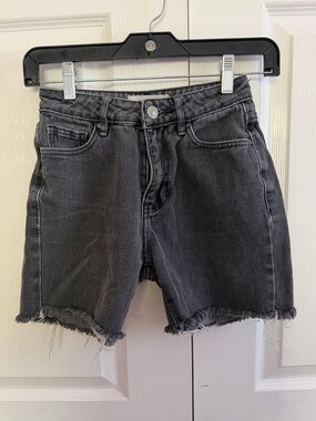 5 for $25! PacSun Washed Black Frayed Hem Denim Shorts